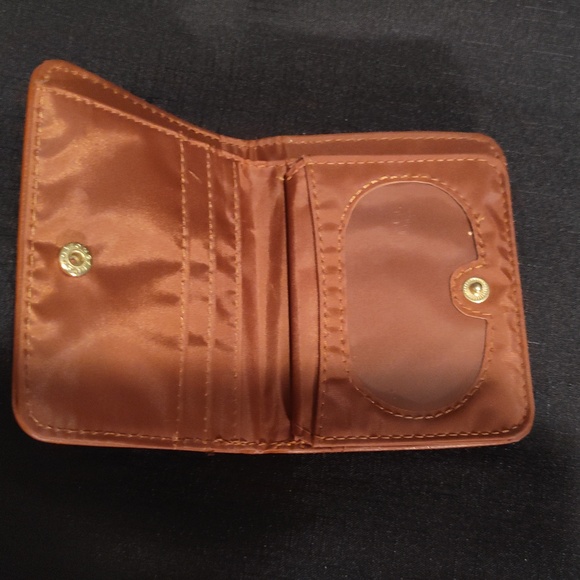 Brown wallet - Picture 3 of 4